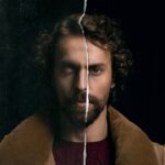Metin Akdülger Instagram - Hanımlar Beyler, Uzun süredir canımdan çok sevdiğim @melikefelipe ile (ablam ve havalı eniştem) bir fotoğraf çekimi yapmak istiyorduk. @idiletisim 'den arkadaşım @simgebirben sayesinde gördüğünüz işi çıkaran ekibi topladık ve beraber böyle bir şey oluşturduk. @gqturkiye ' de bizim fotoğraflarımıza ve videomuza denge sayısında yer vermek istedi ve biz de mutluluk duyduk. Umarım seversiniz. ✌ Ekip; Fotograflar ve hikâye: @melikefelipe Styling: @rutkayozis Styling asistanı: @cagla.ust Saç makyaj: @onurbayramofficial Fotoğraf asistanı: @muzaffertemiiz Video - Yönetmen: @melikemugesahin Renk: @mesutkesici Görüntü Yönetmeni:@arinc.arisoy F.P:@ercnkrsz Video Asistanı: @atacanaydin1 Yazı: @alarakap Tüm ekip arkadaşlarıma ve @gqturkiye ye teşekkür ederim. Ladies and Gents, We've been looking for an opportunity to do a photoshoot with my dear sister and brother in law @ melikefekipe . Lucky us, my dear friend from @idiletisim @simgebirben helped us to gather this cool crew. So we got together and did this photoshoot. @gqturkiye saw it and decided to publish it on their new issue called balance. Hope u like it! Thank you @gqturkiye Peace! Crew; Photos and story: @melikefelipe Styling: @rutkayozis Styling assistant: @cagla.ust Hair and make up: @onurbayramofficial Photo assistant: @muzaffertemiiz Video - Director: @melikemugesahin Colorist: @mesutkesici Dop:.@arinc.arisoy Focus puller: @ercnkrsz Video Assistant: @atacanaydin1 Interview: @alarakap #gqdenge #duality #mystery Thank you! 🖤