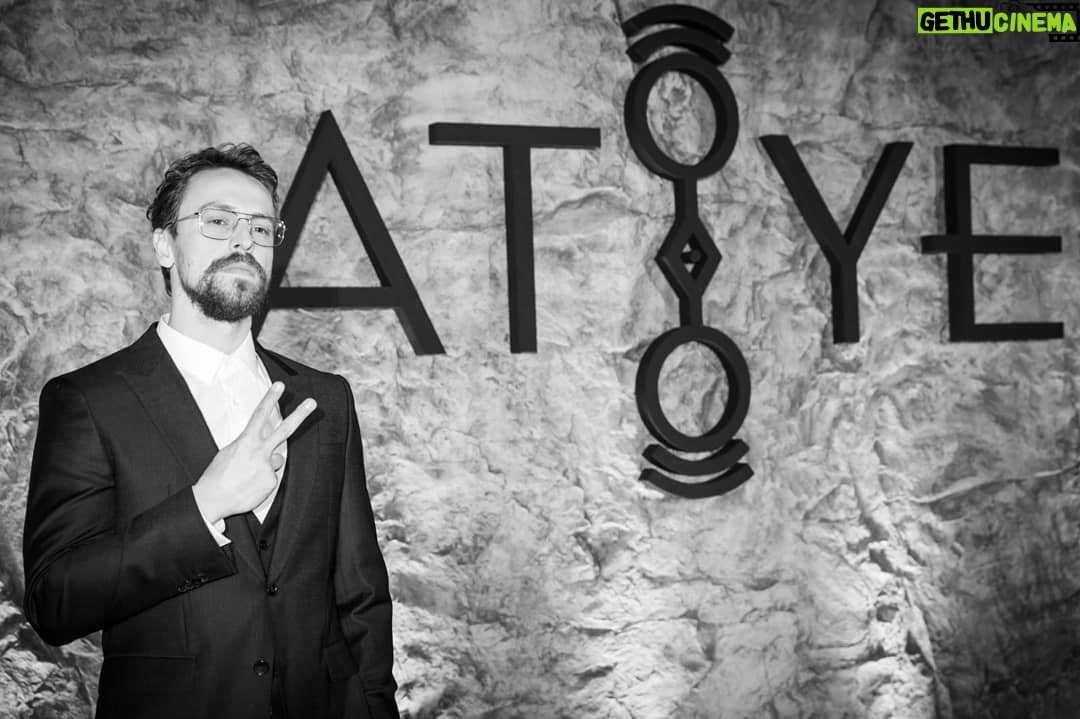Metin Akdülger Instagram - Atiye 🌫⚡ @netflixturkiye @atiyenetflixofficial