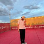 Metin Akdülger Instagram - Güzel Şeyler 🌈⚡#primaverasoundmadrid @cansuakinn @ahmetaksoz ❤☕ 📓🏴‍☠️😎