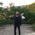 Metin Yıldız Instagram - Pazartesi 20:00 de tek kişilik oyunum ‘Öyle Düşünmenizi İstemiyorum’ ile Berlin’deyim 🌟 @kamiluslu_turkiye.emeklilik Fatsa, Ordu