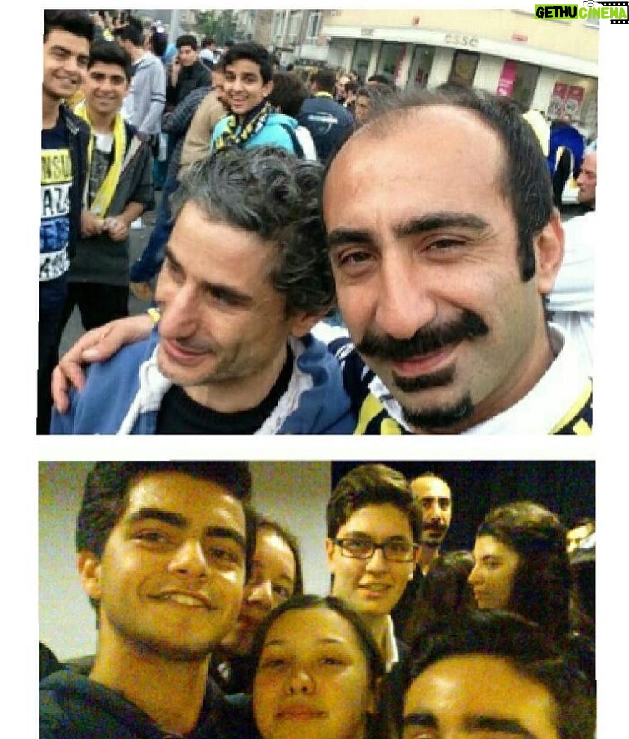 Metin Yıldız Instagram - Yaşadığımız her anın mucizevi olduğunu kanıtlayan bir fotoğraf bu.. bir fenerbahçe maçı öncesi namı diğer #sekilvedat ile bir kare var fotoğrafın üstünde ki karede.. arkada ki arkadaşlar paylaştığım bu fotoğrafta kendilerini görmüşler ve tam bir yıl sonra beni okullarına davet edip bu tezgahı kurmuşlar:) @daglaryigitt başarılı bir çalışma alkışlar bu iyi yürekli zeki tertemiz genç kardeşlere" Tiyatroları Yakmayın Tiyatroya Gidin"