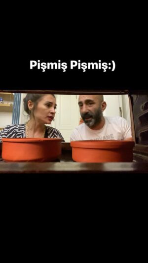 Metin Yıldız Instagram - Pişmiş mi Pişmemiş mi:) #yemek #fırın #sıcak #pişmiş #kesfet #keşfetteyiz #kesfet #kesfetteyiz #şaka #mizah #komik #komedi  @ceylanyilmaz__