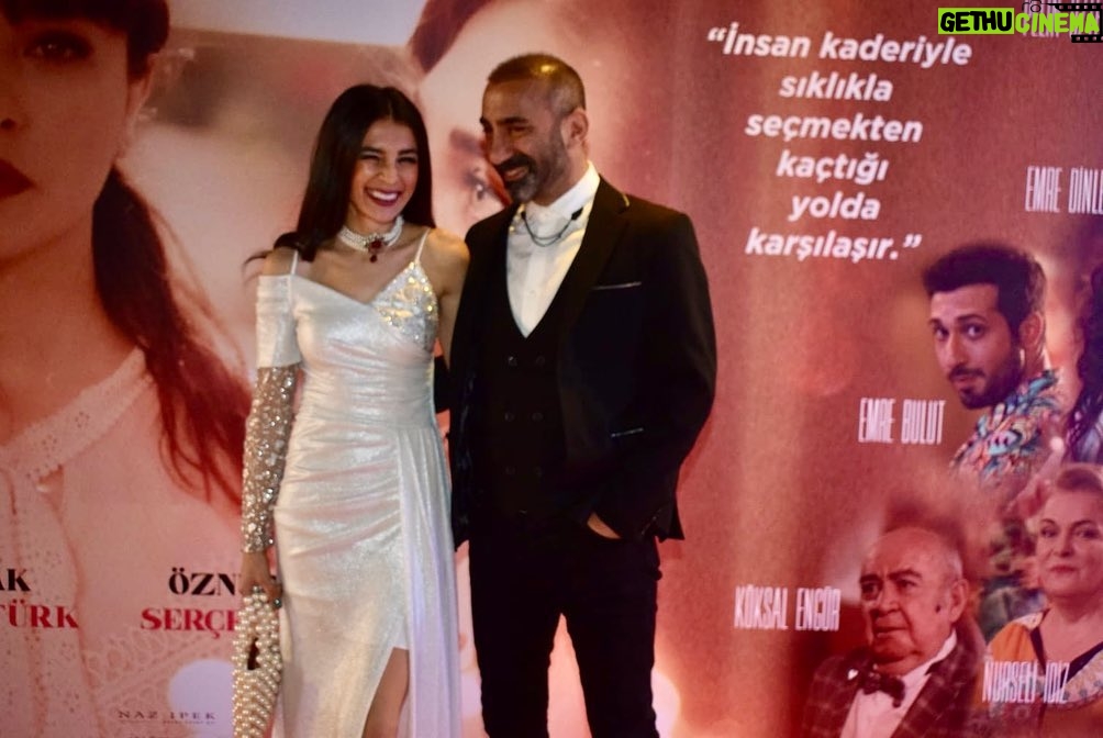 Metin Yıldız Instagram - Yine bir Gala'da Sevdiğimle @ceylanyilmaz__ ile birlikte ❤️😘❤️ #gala #sinema #film #artist #aktor #aktris Kanyon