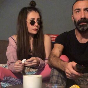 Metin Yıldız Instagram - Bu da bir başkadır:) köye gitmek istiyom" @ceylanyilmaz__  #birbaşkadır #netflix  #dizi