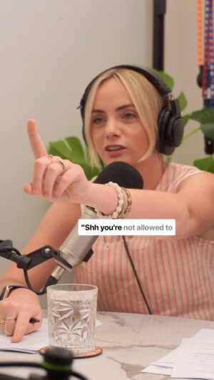 Mia Freedman Instagram - “I couldn’t even listen to her this weekend, it was too depressing”

@jessiestephens90 has some big feelings about not going to Taylor Swift’s #ErasTour, and she wasn’t ready to hear @miafreedman talk about it... but she did anyway. Listen to today’s episode at the link in our bio. 

#taylorswift #taylorswifterastour