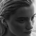 Mia Healey Instagram - On stands now ! Thank you @bazaaraustralia <3 @bulgari #partner