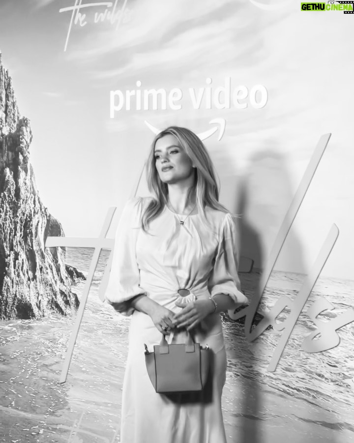 Mia Healey Instagram - @primevideo @thewildsonprime Los Angeles, California