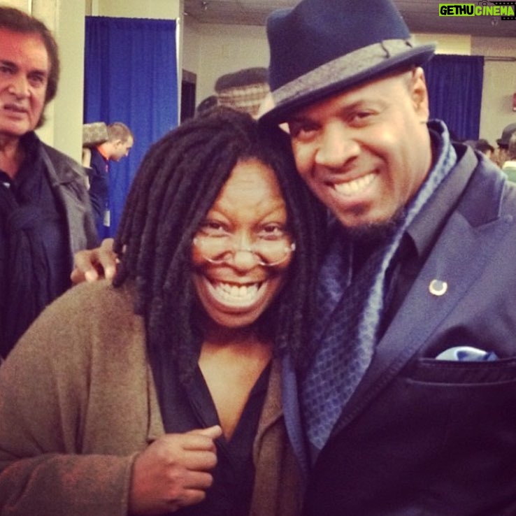 Michael Bearden Instagram - HBD🎉 (yesterday) to the one and only Whoopie Goldberg! I love her! The end. . ☺️ M~ (can anybody guess who that is in this the back photo bombing us?) #wednesday #whoopiegoldberg #birthday #theview #wcw #lovemylife #striveforgreatness #unitednations #ambassador #liveyourbestlife #beinspired (I have my UN ambassador pin on for this event. 🙌🏾)