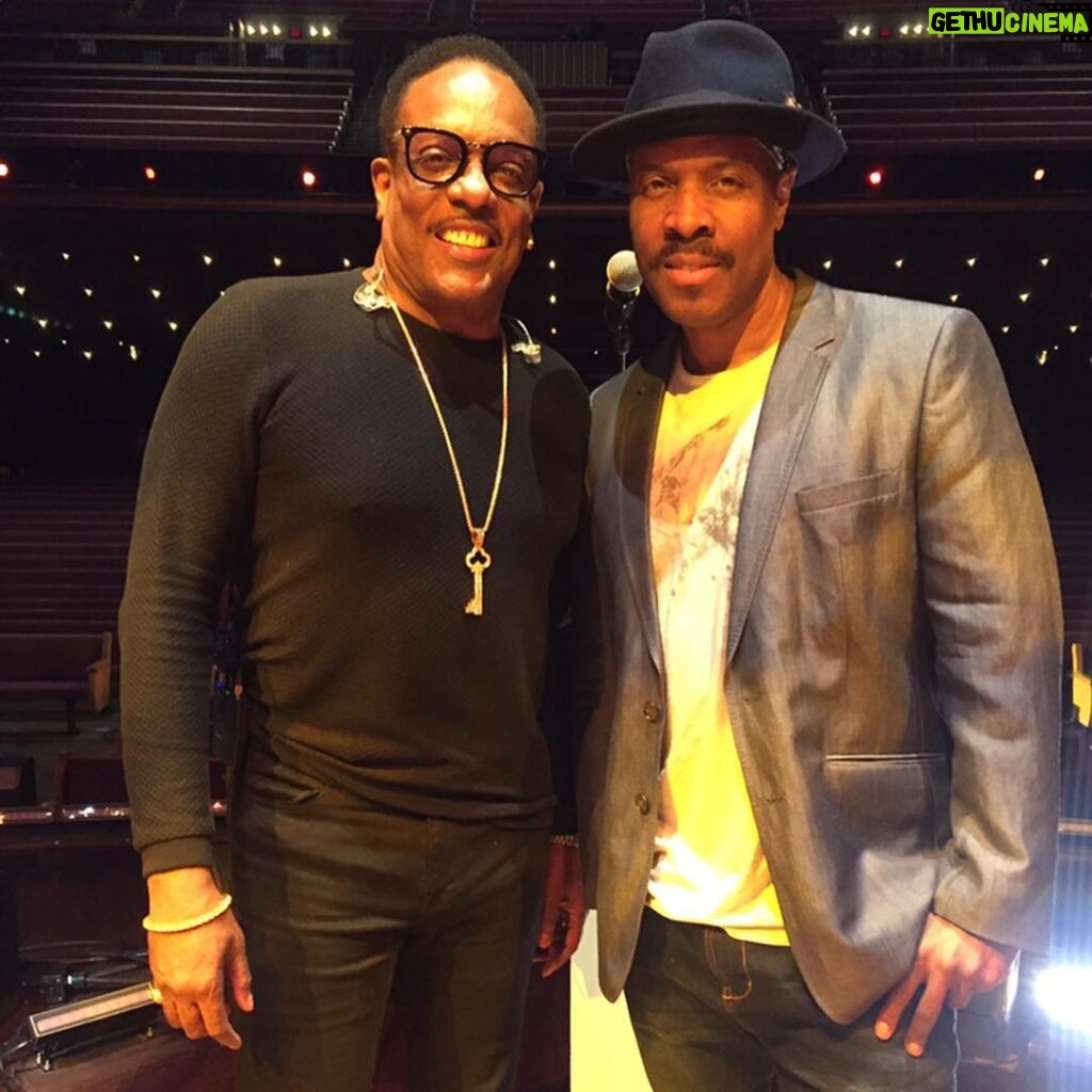 Michael Bearden Instagram - Quick story: As I posted a few days ago, I recently lead an all star tribute to Ray Charles at the Grand Ole Opry. It included big country stars and some non country stars. This isn’t a post about that. It’s a post about judgement. The next day after the show, Charlie Wilson and I were on the same flight back to LA. (If you don’t know who “Uncle Charlie” is, or his story, please do yourself a favor and research him. It’s an amazing story!) There are many phony people in this business. Charlie is NOT one of them. I’ve known him a long time. He’s as real as they come! He and I were just chopping it up, catching up on life and reflecting on the prior night’s performance. As we were boarding, a lady walked over to us and said, “You guys look important. Are you rappers or something?” Okay. Listen! We were dressed as musicians dress. A little blinged up, okay. But, not anything over the top. Just enough to know we didn’t work at a brokerage firm or something. Lol 😆 We’re in a sensitive time right now. And, we were in a so called “red” state. I could’ve easily gone left. But, I said to her, “Firstly, everyone is important to somebody. Then I said, No. We’re not rappers. We performed at the Opry last night”. Her face hit the floor. “The Opry?” She said. That’s big time!” I just smiled. We boarded and as we were sitting there, people were coming on complimenting us on the show. And, how much they enjoyed it. I never saw that woman again. Hopefully she learned something that day. Or maybe she didn’t. Who knows? All I know is, nobody can stop you from living your truth! And even more, the only thing that can ever stop your purpose is you not embracing it! Live your purpose. Live your truth. You’ll be unstoppable! No matter how others may see you!! M~ #wednesdaywisdom #wednesday #truth #purpose #truth #charliewilson #unclecharlie #gapband #singer #music #musicdirector #boss #beinspired #spreadlove #onelove #liveyourbestlife