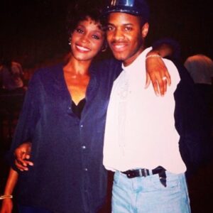 Michael Bearden Instagram - Miss my big sis Nip so much! ⠀
⠀
I’ve said a lot about how much Nip meant to me in my life and career. I won’t tell any stories this year. ⠀
⠀
I’ll just say that Whitney Elizabeth Houston is a Huge reason I am who I am in the music business today! ⠀
⠀
I recently was interviewed for an ABC special on Nip which will be airing Aug. 11th. They’ll probably only use about 5 seconds of what I said. (Lol ☺️) Honored to be part of anything that celebrates Nip! 🙏🏾🕊 M~ (we were so young in this photo. ☺️ And, on top of the world!)⠀
⠀
#whitneyhouston #birthday #legend #icon #singer