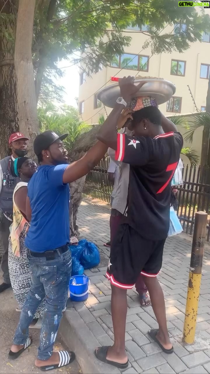 Michael Blackson - 28.7K Likes - Flash back Friday, worked 8 hrs and made peanuts