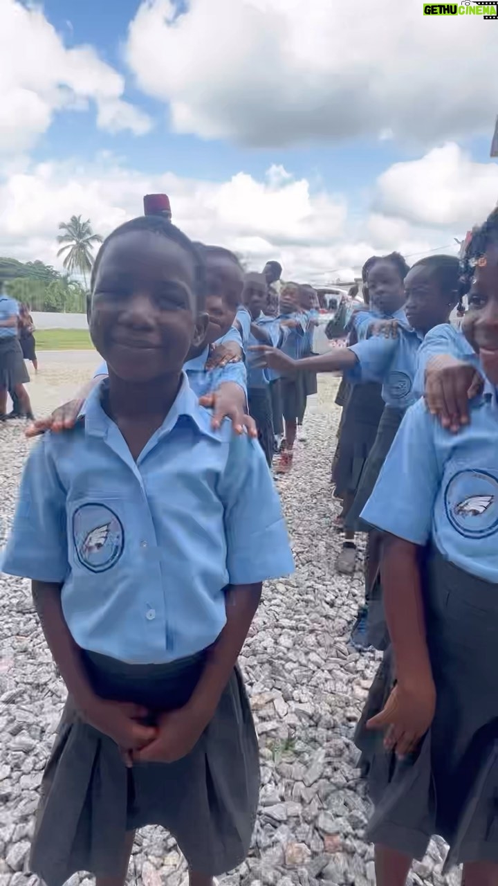 Michael Blackson Instagram - Had fun visiting my school today, the kids are doing well and they all did great on their midterm exams. Bye kids I’ll see ya in July.