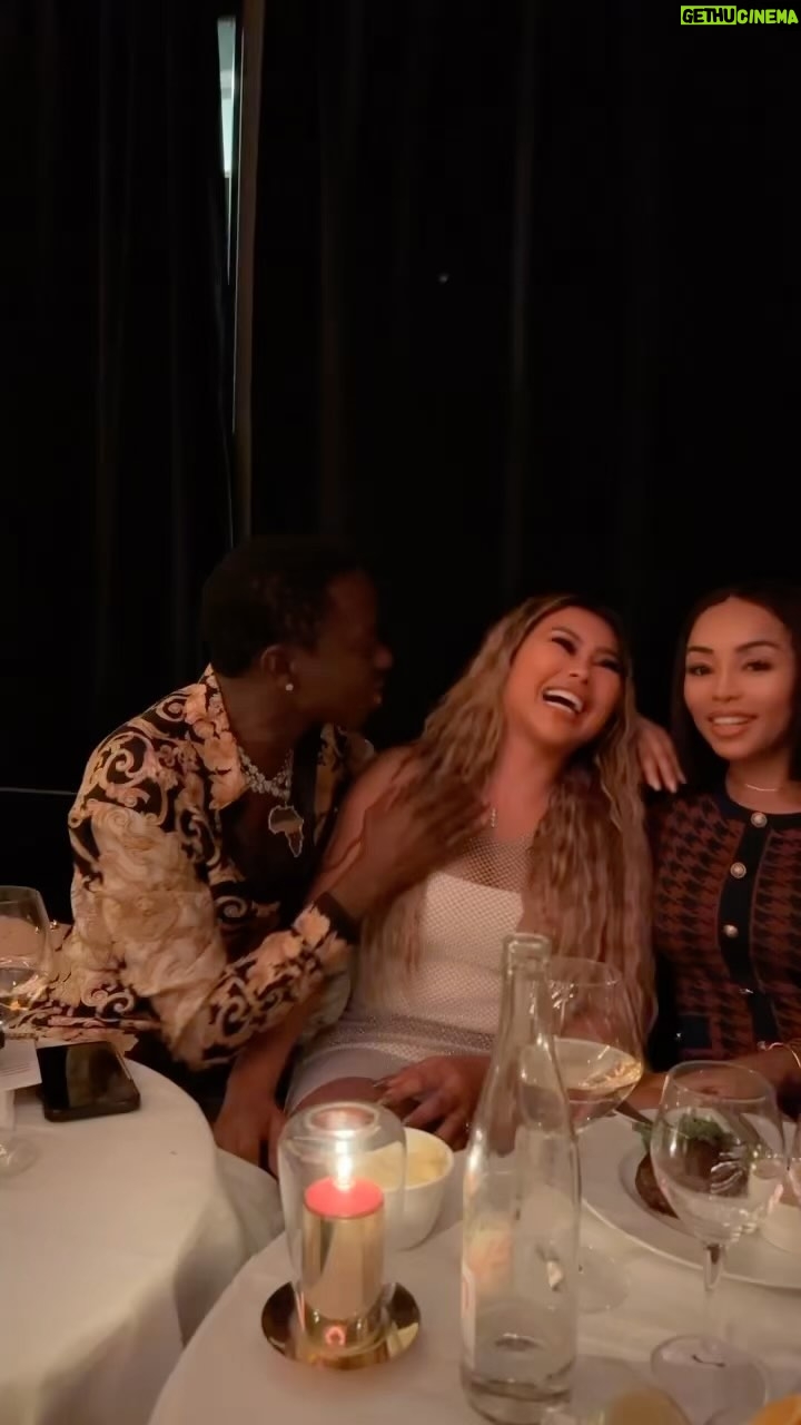 Michael Blackson Instagram - Ya can have anyone of them except the one that eats rice every day @mzradadarling @lvdeparis @kikagoodhair @izzylovisi Matignon Paris