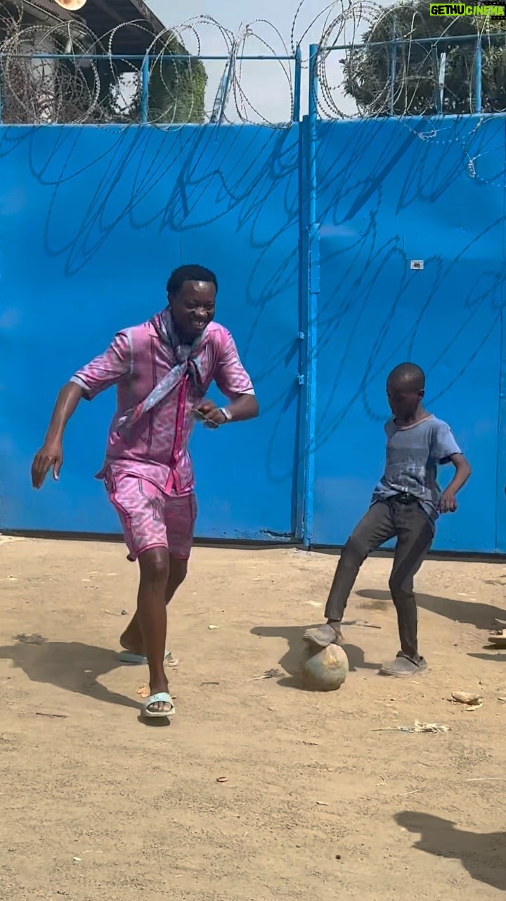 Michael Blackson - 28.2K Likes - This little Liberian kid was better than the whole Ghana team in the African cup of nations. LIB 🇱🇷