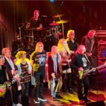 Michael Brinkenstjärna Instagram – Succé & Utsålt för 80 talets Artistgiganter som lyfte Luciakvällen 13/12 på Nya Circus / Stockholm 🏆 Www.artistscandinavia.se #80s #music #sweden #circus #lasselindbom #danhylander #ankibaggersfanclub #mikaelrickfors #shaboom #noice #peothyren #dagfinn #magnumbonum #snowstorm #instagood #instagram #brink #brinkenstjärna #stockholm 

Lasse Lindbom Dag Finn Dan Hylander Dan Hylander Ankie Bagger Peo Thyrén Mikael Rickfors Katrina And The Waves Magnum Bonum SNOWSTORMI Circus, Djurgården Circus Arena