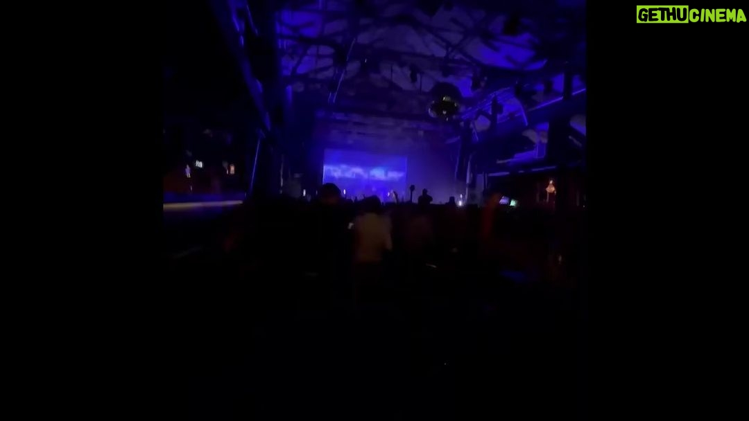 Michael Brinkenstjärna Instagram - Succé i Fredags 8/12 i Karlstad på Nöjesfabriken /Verket 🏆Segertåget fortsätter för Fröken Snusk & Gozzi & alla andra som är involverade i detta fantastiska projekt . Sveriges Största kvinnliga Artist . Mest Streamade osv …🏆www.artistscandinavia.se #frökensnusk #gozzi #gozzirecords #singer #sweden #mylife #dj #djs #brink #brinkenstjärna #instagram #instagood #epa#melodifestivalen Nöjesfabriken Karlstad