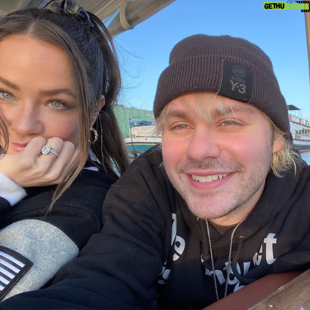 Michael Clifford Instagram - I am the luckiest man in the world because of you. every day I wake up and acknowledge how grateful I am for you and for our life. I love you more than you will ever know❤️ you will always rid me of the blues 🥰