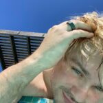 Michael Clifford Instagram - does anyone else get ‘im 14 and just ordered pizza’ vibes from this pic