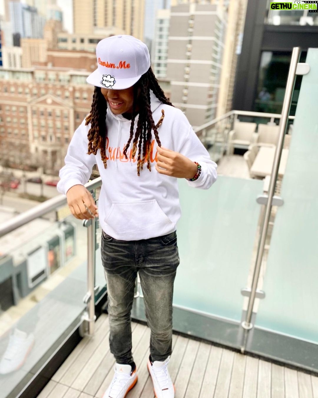 Michael Epps - 20.9K Likes - Go cop our @crownme.clothing 🧢 Link in my Bio. Our hoodies are in Stock too!
#crownme #buyblack #blackownedbusiness