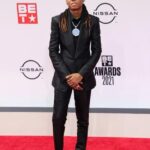 Michael Epps Instagram - B.E.T awards 2021 fasho was somthin to remember🔥🗣💯 #MamaWeDoinIt♥️ #betawards #thechi Suit: @dolcegabbana