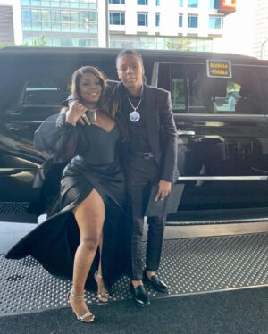 Michael Epps Instagram - B.E.T awards 2021 fasho was somthin to remember🔥🗣💯 #MamaWeDoinIt♥️
#betawards #thechi 
Suit: @dolcegabbana