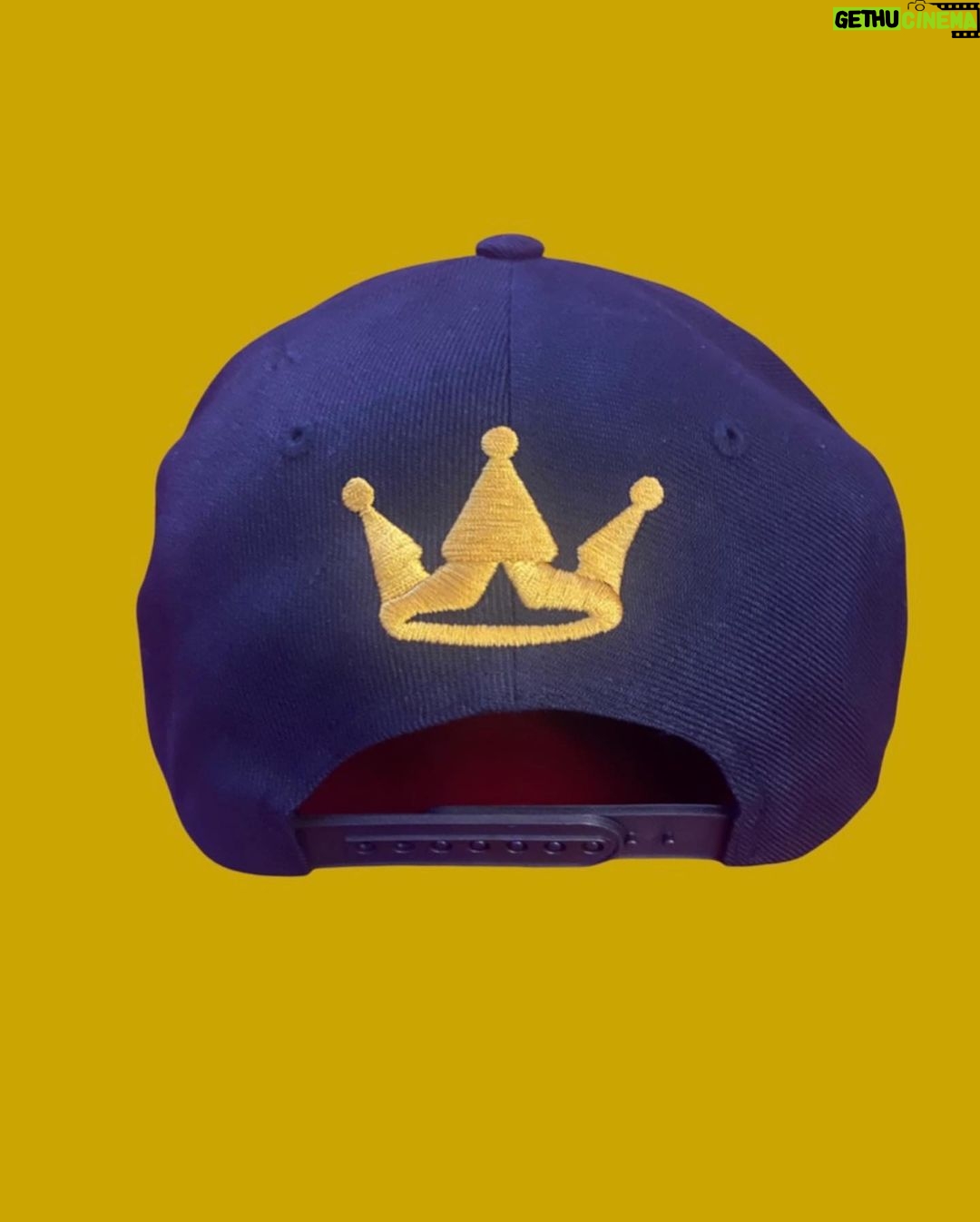 Michael Epps - 20.9K Likes - Go cop our @crownme.clothing 🧢 Link in my Bio. Our hoodies are in Stock too!
#crownme #buyblack #blackownedbusiness