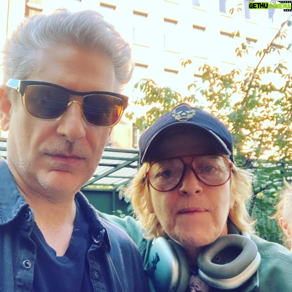 Michael Imperioli Instagram - with downtown legend SHELLY MARS, performance artist extraordinaire. @shellymars1 #performanceart #actor #nyc #soho