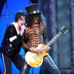 Michael Jackson Instagram – Guitar hero Slash recently talked to ComingSoon.net and remembered his collaborations with Michael Jackson: “Mike just does his thing and he does it so incredibly well. I mean, he just exudes … it just comes out of him and he just let me do my thing. So it was great for me because I loved working with Michael because he’s such a phenomenal talent, and I would’ve been probably not into it if he tried to get me to conform to some other person or style or whatever.”