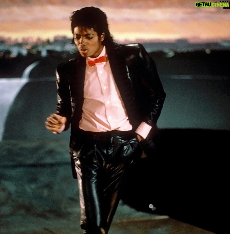 Michael Jackson Instagram - “A musician knows hit material. It has to feel right. Everything has to feel in place. It fulfills you and it makes you feel good. You know it when you hear it. That’s how I felt about Billie Jean." — Michael Jackson. This week in 1983, the song hit the Billboard Hot 100 chart and steadily climbed to #1 in March of that year where it stayed at that spot for 7 weeks. Hit the link in stories to watch the short film now.