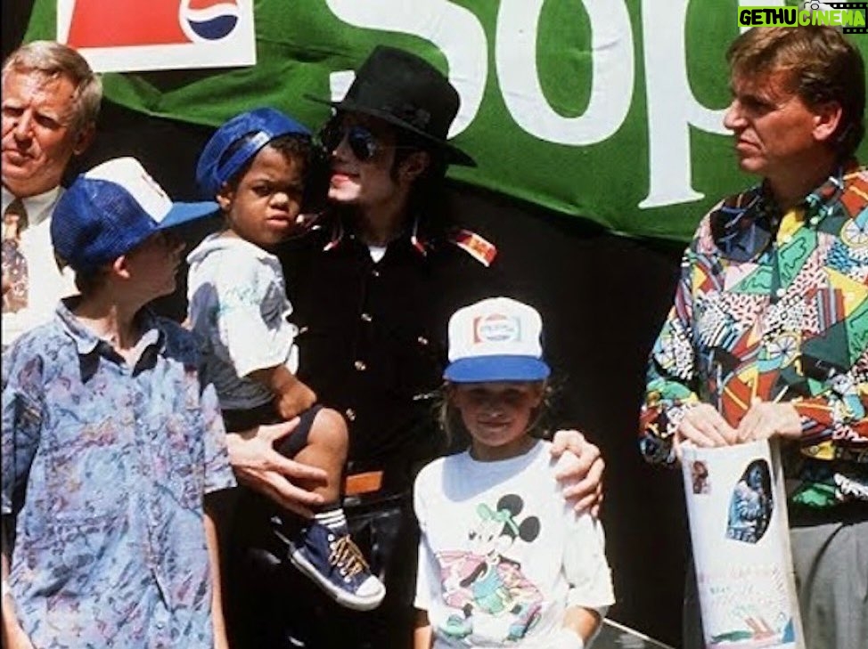 Michael Jackson Instagram - A day before the second performance of The Dangerous Tour, Michael took time out to visit Sophia Children’s Hospital in Rotterdam, Netherlands and meet with patients and their families. He donated 100,000 pounds to the hospital. #MJHumanitarian