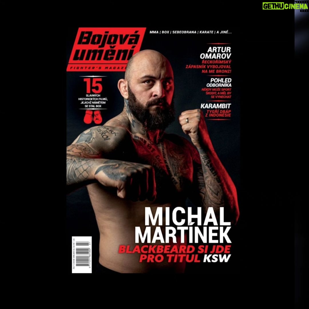 Michal Martínek Instagram - Nové vydání časopisu Bojová umění @fighters.cz .který má letitou tradici. Je tam rozsáhlý rozhovor se mnou, plány, historie, něco z mého soukromí. Můžeš zakoupit v @hayashi.cz a nebo v trafikach, či čerpacích stanicích, pokud se o mě chceš dozvědět více a něco, co třeba nevíš 💪🇨🇿. Jsem hrdý, že jsem jeden z bojovníků, kteří se dostali na titulku, protože tento časopis čtu opravdu dlouhé léta a jsou tam zajímavosti ciste že světa sportu a skutečných sportovců různých bojových uměních. Je to pp 2,. Co mam tu čest být na titulce, tak pokud chceš můžeš podpořit 🤝