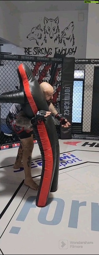 Michal Martínek - 492 Likes - @ksw_mma @kswczechrepublic
Naladit základy v @reindersmma
A pak hned na pár týdnů směr @ankosmma pořádně to doladit 🔥🦍