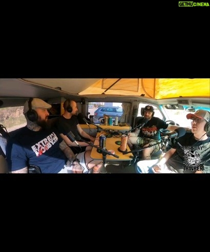 Michal Martínek Instagram - Prémiový 100. Díl. Můžeš mrknout na YT, nebo spotify pod názvem breakdown100 na kanálu fair play tinker. Hosté jsou @jirkaprochazka @pajiiik @michal_blackbeard_martinek a uvádí @homolak @mma_shorties @honza_novak_ @rkacko1 🇨🇿🫡🤝