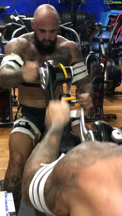 Michal Martínek Instagram - @kondicnitrener power 💪🇨🇿🔥