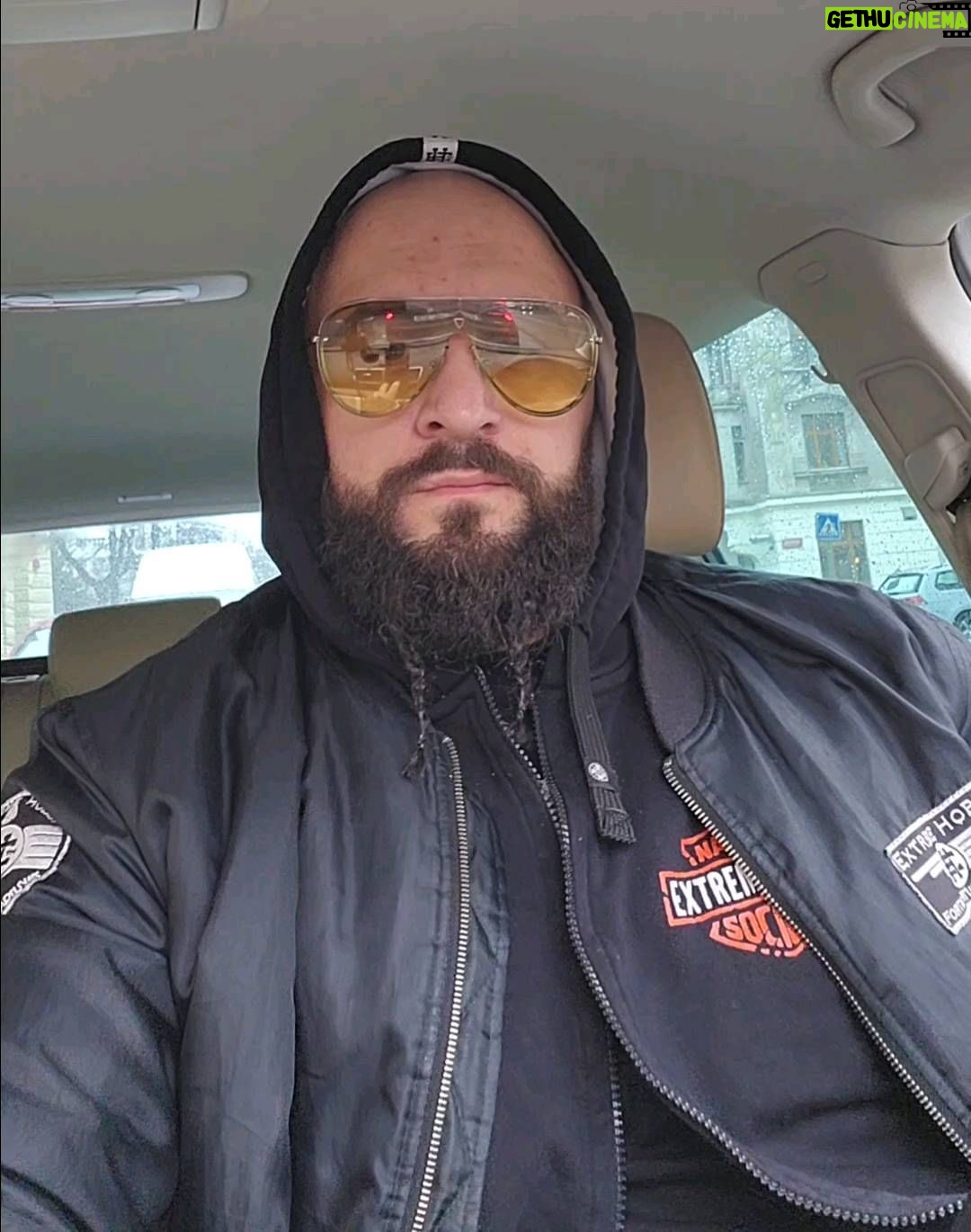 Michal Martínek - 475 Likes - Zdravím, zde na videu vyjádření ohledně mého aktuálního zdravotního stavu, poděkování lidem kteří mi pomáhali Při mé cestě zpět po úrazu a vidíme se brzy🔥💪🏴☠️🇨🇿 @ksw_mma