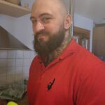 Michal Martínek Instagram - Sobotní cheat breakfast / aneb vaříme s Beardem 😄 #heavyweightbreakfast