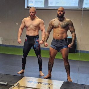 Michal Martínek Instagram - Poslední silovka s @siruckamichal , díky za všechno bratře jako vždy jsi dokázal mě perfektně připravit 🫡💥