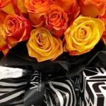 Michel Smith Boyd Instagram - Good morning ☀️ . Good friends give good gifts 😉. . #msbhowtoluxury ⁣ .⁣ .⁣ .⁣ .⁣ .⁣ #floral #flores #florist #flowerphotography #flowerpower #flowers #flowersofinstagram #flowerstagram #gardening #giftideas #ig #macro #macrophotography #naturelover #plant #plantsmakepeoplehappy #plantsofinstagram #rose #roses #springtime #sunflower #weddingday #weddingdecor #weddinginspiration #wildlife #цветы #花