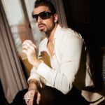 Michele Morrone Instagram - With no reason weirdo. . @alessandroperuggi Paris, France