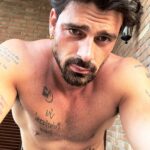 Michele Morrone Instagram - There’s something about “sweet Dreams”…..