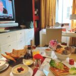 Michelle Reis Instagram - Brunch alone in raining Paris. Place Vendôme