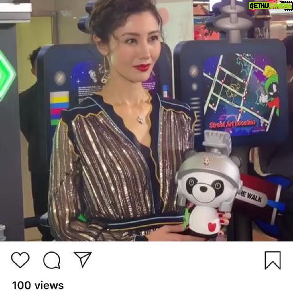 Michelle Reis Instagram - #joytothewalk #Marvinthemartian #ipshkg #Makeawish