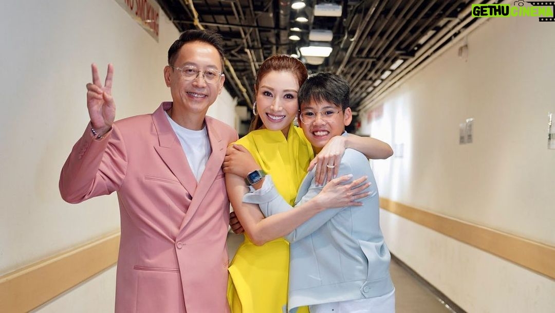 Michelle Reis Instagram - ❤️❤️❤️ September 5th is The International Day of Charity . JMJ Children‘s Charitable Foundation utilized this great opportunity and “ A Million Dreams Charity Concert” to fulfill the big dream of talented new generation to perform on Hong Kong Coliseum stage .Also sincerely appreciate all the brilliant performers ,audience and philanthropists. We would like to dedicate all the donations to “ Make-A-Wish “ and “ The End Child Sexual Abuse Foundation ” founded by Ms. Josephine Siao. The goal of JMJ is supporting next generation to make their dreams come true . Your dreams , our dreams .