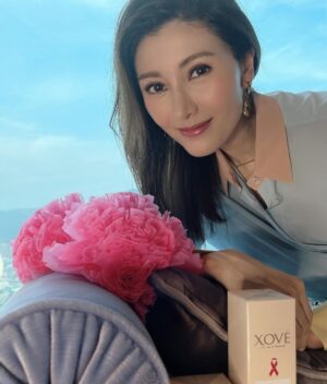 Michelle Reis Instagram - 🎀Pink Revolution🎀 is Hong Kong Cancer Fund's annual breast cancer fundraising campaign to highlight the importance of breast care awareness.

This year, I support Gigi ‘s “XOVĒ x HK Cancer Fund Pink Revolution Charity Campaign”. 

Simply purchase the pink product - XOVĒ The Treatment Essence and all proceeds excluding costs will be donated to Pink Revolution in support of the breast cancer patients.

Let’s share the care and Shop for Pink to make shopping more meaningful! 

@Xove.Skincare #TheTreatmentEssence 
@hongkongcancerfund #PinkRevolution #HongKongCancerFund
