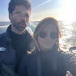 Michelle Renaud Instagram - Con este hombre todo se pone mejor por dia😍📸👌🏻🏔️ Gracias Vida, gracias Mati por caerme tan bien 🤣 te amooooooo!!!✨ @matlechat #diamondbeach #iceland #love #happytrip Diamond Beach, Iceland