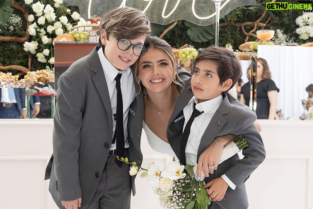 Michelle Renaud Instagram - Familia Novoa-Renaud ♥️✨