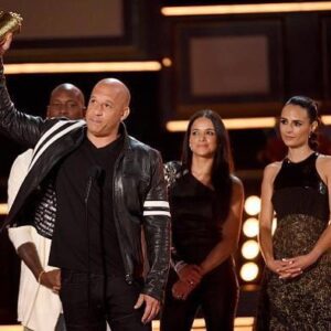 Michelle Rodriguez Instagram - Looks like MTV had a full on message of unity & humanity this year, let me find out Love's the New Hate, might actually become popular. If we could all just ride that Love Train.🚝💜⚖️🌍♥️🌈💸