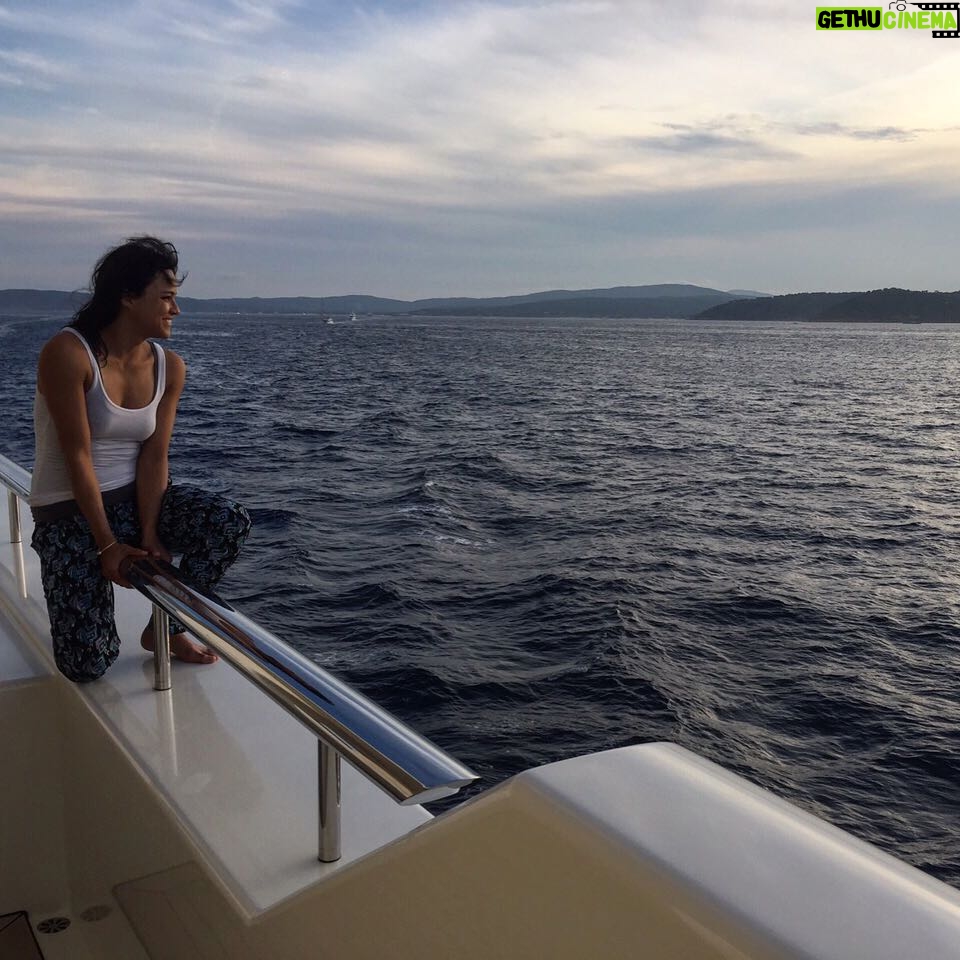 Michelle Rodriguez Instagram - 🇫🇷⚓️⛵️