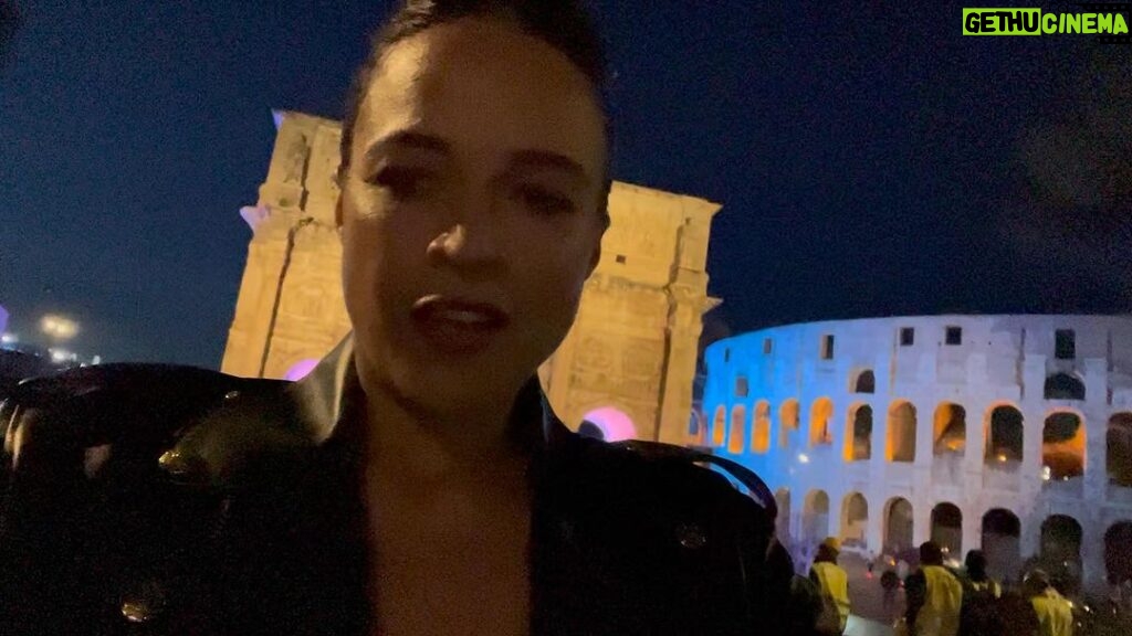 Michelle Rodriguez Instagram - Gracias Roma ✨💚🤍❤️ Ti voglio bene 🌬