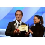 Michelle Rodriguez Instagram - Such an honor to present and give the best actor award to #VincentLindon at the #Cannes2015 closing ceremony #CannesFilmFestival